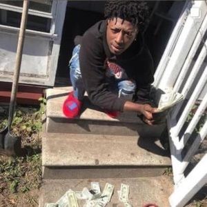 Meet your Posher, Nikki